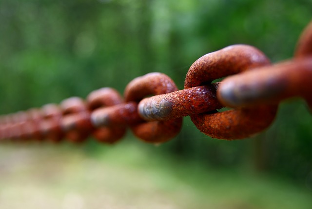 rusted iron chain